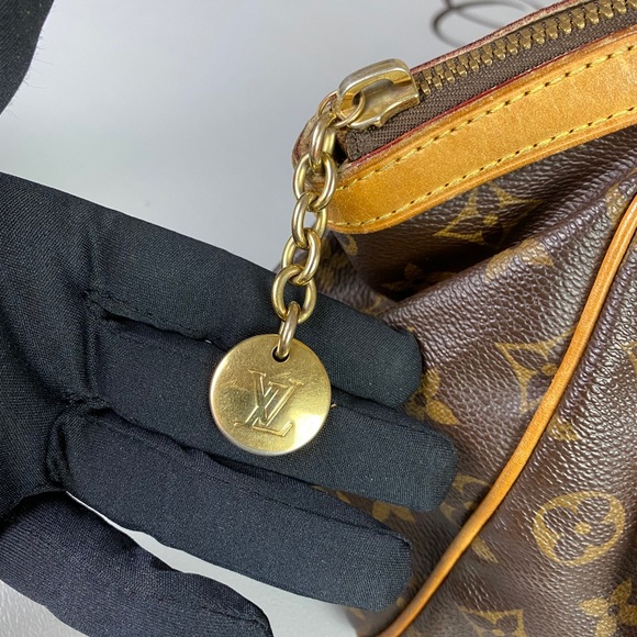 Louis Vuitton Monogram Canvas Tivoli PM Satchel - Picture 7 of 13